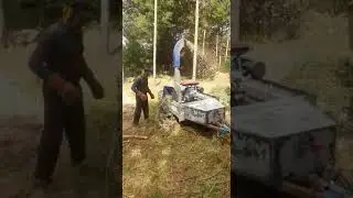 Видео в работе измельчителя древесины ЕГЕРЬ 600 Б24 на прицепе