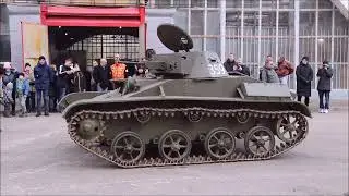 Т-60 паркуется на площадке