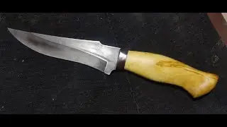 Нож из железа и вяза.