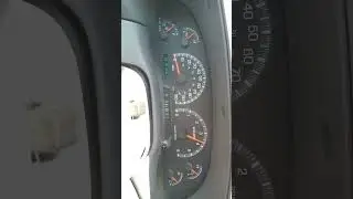 Revving 2002 Ford F150 sound effect #enginenoise #automobile #soundclip #engine #soundeffects