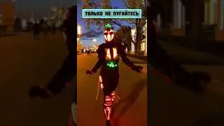 Хищница впервые говорит и танцует шафл