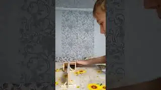 катаю на деке из картона 🤣😂🤣😂#поржать