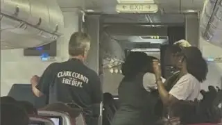 Stuck on plane with no AC for 4 hours