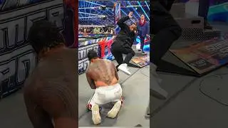 Jimmy Uso Betrays His Twin Jey Uso | Helps Roman Reigns Win #WWE SummerSlam #shorts