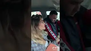 Папа учит дочь