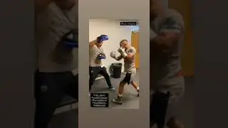 #boxing Lewis FRIMPONG loves to throw the Uppercut pre fight warmup