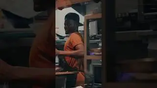 “Nigerians are a special breed” #streetfood #suya #nigerianpuffpuff
