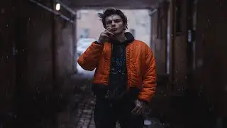 Video portraits with Sony a6400 | Royal Deluxe - I'm a Wanted Man