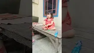 makan snack di atas meja #shorts #short #viralvideo #funny #shortvideo