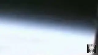 Камеры МКС зафиксировали НЛО