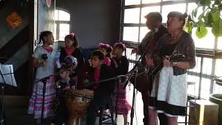 Beaver Xing wsg the Grandkidz