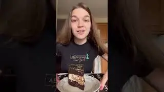 За смачними тортиками сюди - @cake.house.usa        (312)888-6772