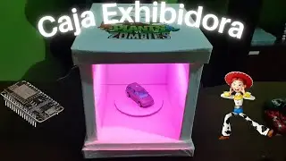 Caja exhibidora con luz RGB y base giratoria