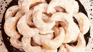 vileja vya mwezi vitamu sana  halif moon cookies  vinapikwa hivi