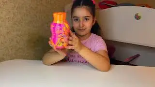 Распаковка куклы в капсуле