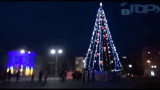 В Херсоне «зажглась» новогодняя ёлка