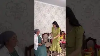 جانو جايين يخطبون اختي جبيره من شافوني غيرو رأيهم 😭😭😭😭
