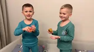 Стив с братом, нашли какашки под подушкой