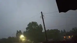 Многочасовая жуткая гроза с градом. Я такого ни когда не видела. 