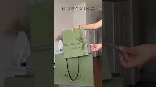 Unboxing the Gucci Half Moon mini bag | #unboxingvideo #guccihalfmoon #luxuryunboxing #unboxingbag
