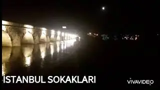 İstanbul Sokakları..Münevver Mersin