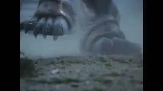Demon monster runs +Tramples mecha!