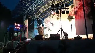 ВСТАНЕМ - САВИН (музыка и слова: SHAMAN) (концерт в Бологое)