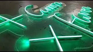 Aviso en Neón Flex leds