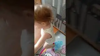 Без подставки не залезть😊