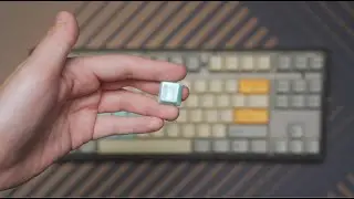 Using one custom keyboard with ceramic vs PBT keycaps, compare their typing sounds
