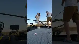 🏆Трофейный сом в заброс на виб #рыбалка #сом #спиннинг #рыбак #улов #рыболовныйгид #поймалотпусти