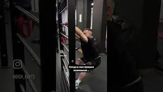 Видимо хорошенькая
