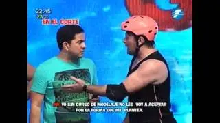 Golpe Sorpresa a Hector Ramos 
