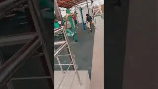 Qo'llarimdan tut bu yerlardan ketaylik