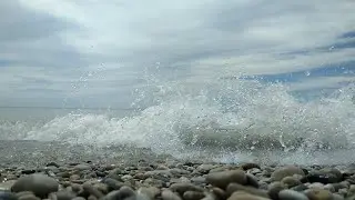 Waves rushing over stones ASMR