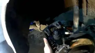 Замена задних тормозных колодок на Форд Фокус.