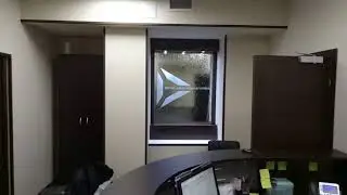 Водопад по стеклу в офис от ООО 