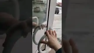 Это здесь торгуют водой?!