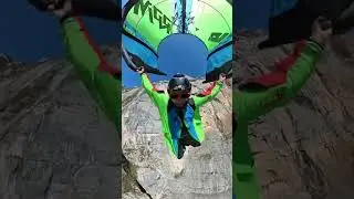 Опять этот парень!) Что удивительно, кайт всегда один и тот же! Прыжок с 1200 метров на кайте SS RPM
