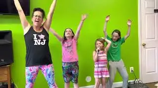 Sing! Dance! Party in the USA