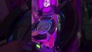 Playing my own song for the first time in MUSIC DIVER