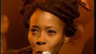 Teri Moïse  - Je serai là (Clip officiel)