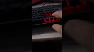 Гаджет в компьютерном клубе (1 часть) / пишите комментарии плиз 🥺 ￼