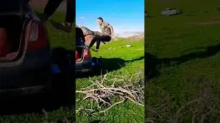 БОБОТОГ АРСЛОНИ
