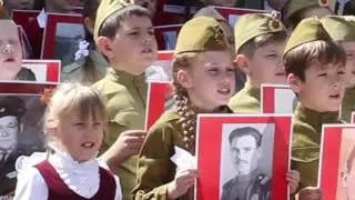 Священная война (Детский хор школы №2 г. Ростов-на-Дону)
