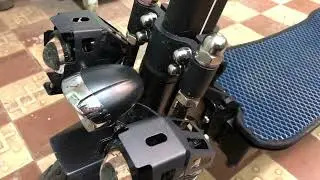Устранение скрипа крышки на KUGOO M5
