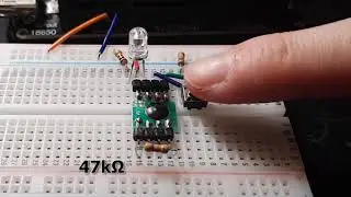 Demonstration des C005-Delay-Moduls mit einer LED