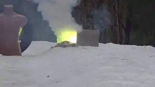 Выстрел сигнальной ракетой из травматического ОСА ПБ-4-2