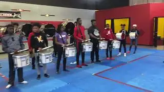 How to play snare drum for the drum line