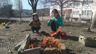 НАШИ будни №31 сделали кострик и пожарили шашлыки